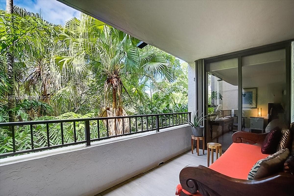 101 E Crandon Blvd # 276, Key Biscayne FL 33149 — 32