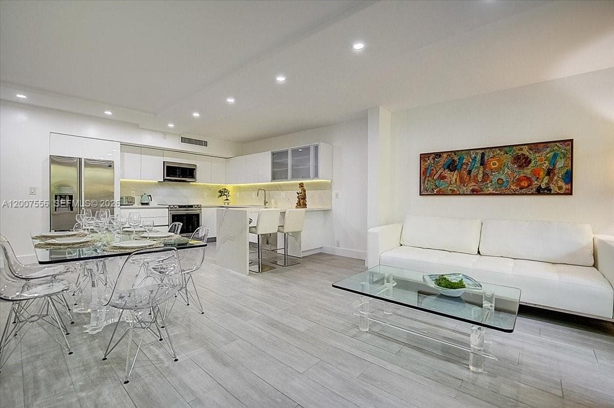 101 E Crandon Blvd # 276, Key Biscayne FL 33149 — 5