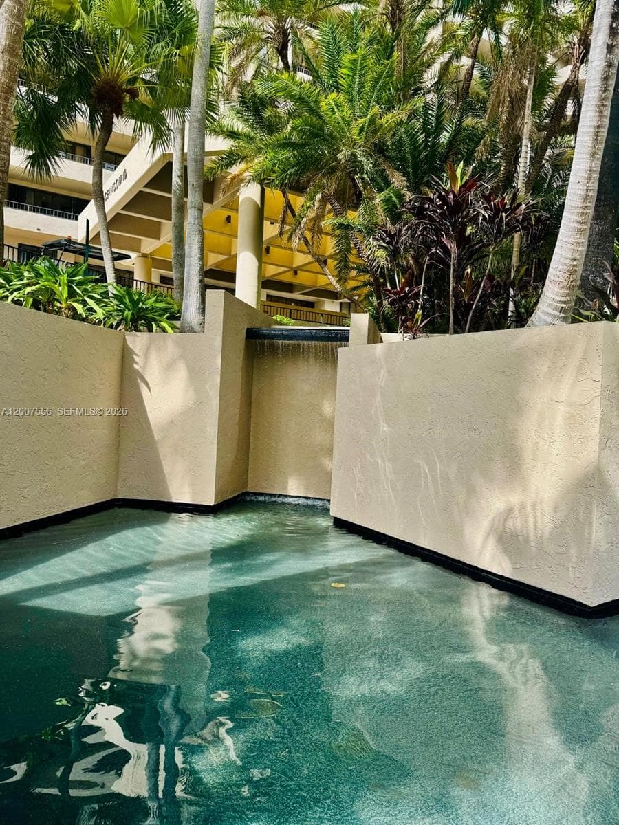 101 E Crandon Blvd # 276, Key Biscayne FL 33149 — 48
