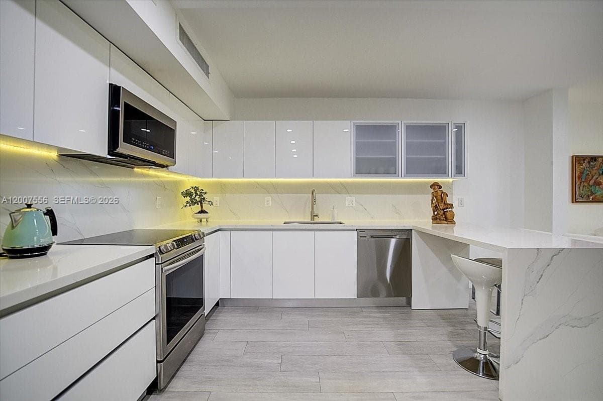 101 E Crandon Blvd # 276, Key Biscayne FL 33149 — 11