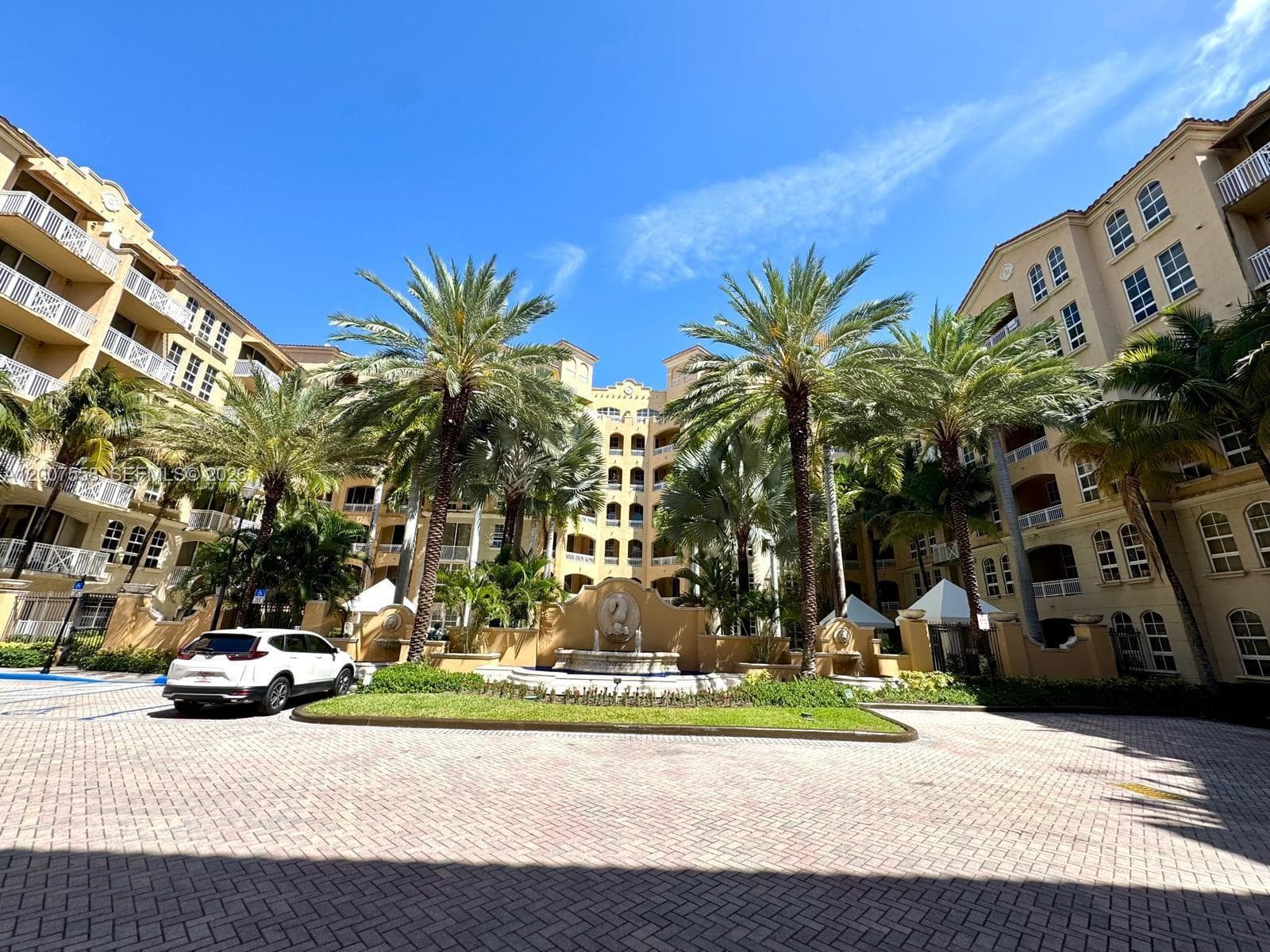 3001 NE 185th St # 225, Aventura FL 33180 — 24