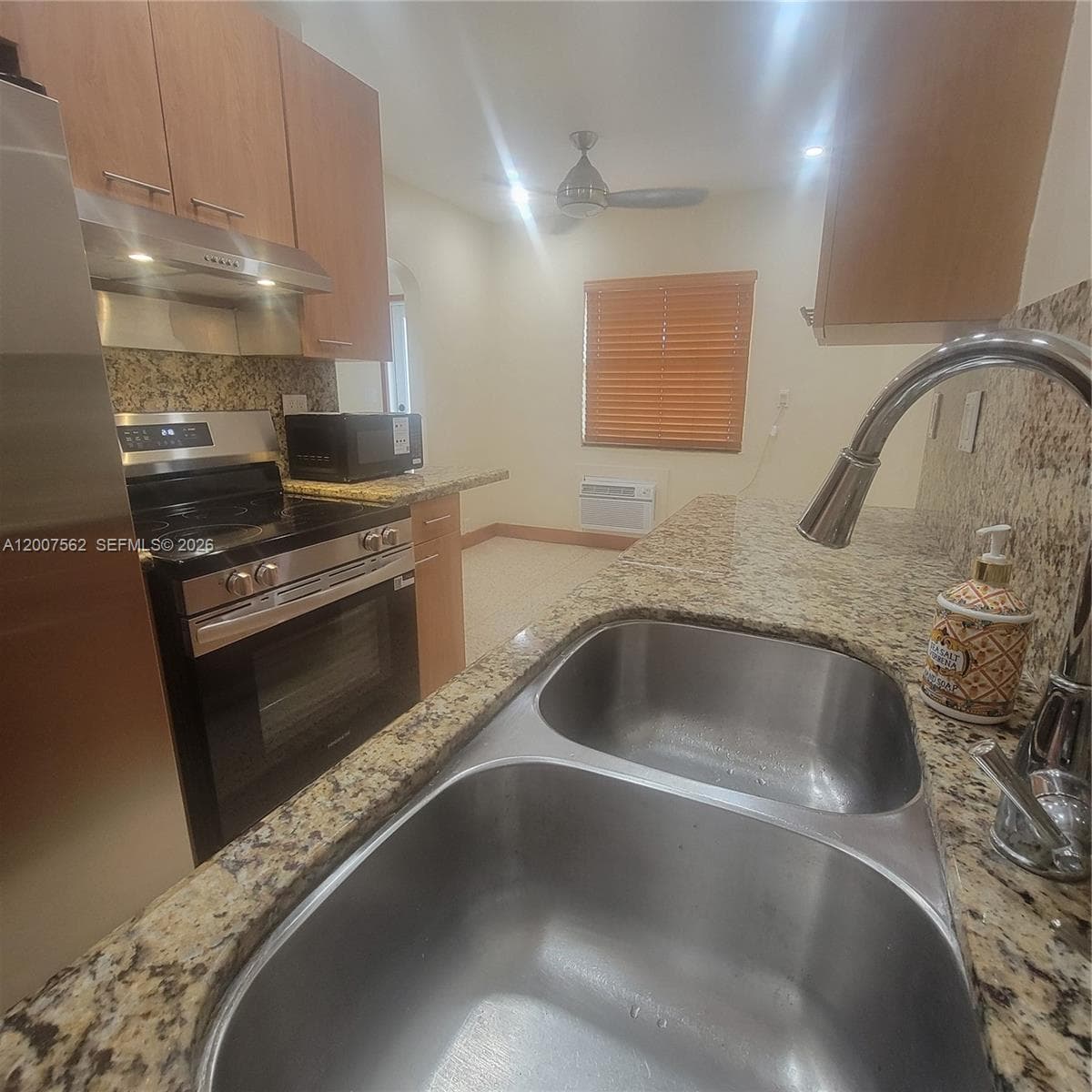 7400 Harding Ave # 15, Miami Beach FL 33141 — 6