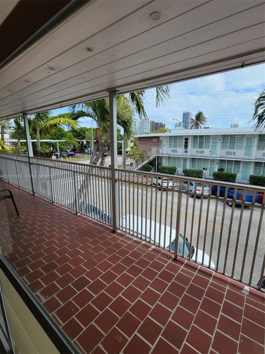 7400 Harding Ave # 15, Miami Beach FL 33141 — 7