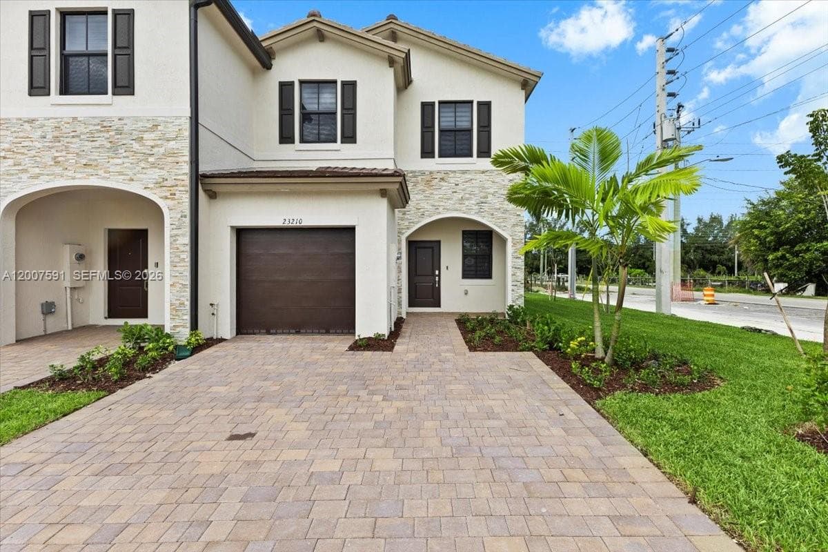 23210 SW 133rd Ct, Miami FL 33032 — 1