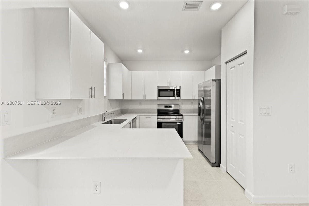 23210 SW 133rd Ct, Miami FL 33032 — 9