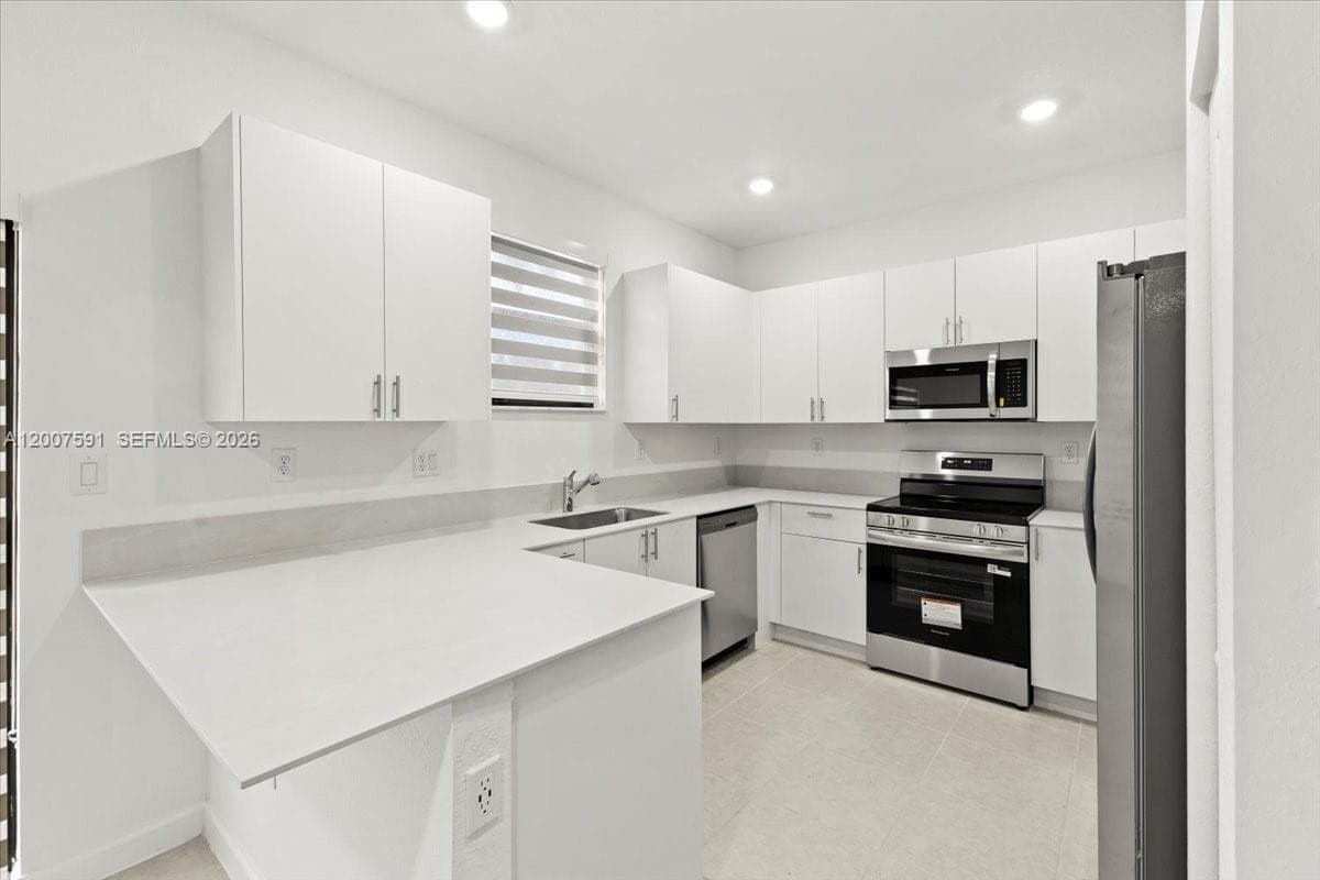 23210 SW 133rd Ct, Miami FL 33032 — 10