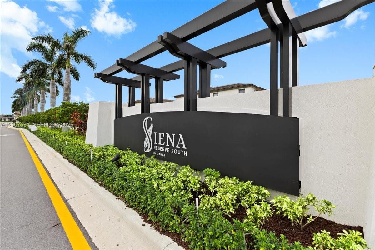 23210 SW 133rd Ct, Miami FL 33032 — 37