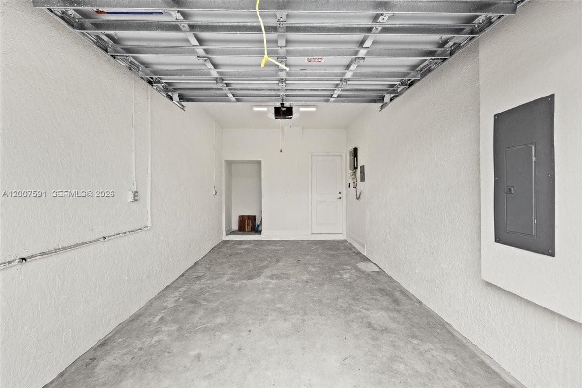 23210 SW 133rd Ct, Miami FL 33032 — 35