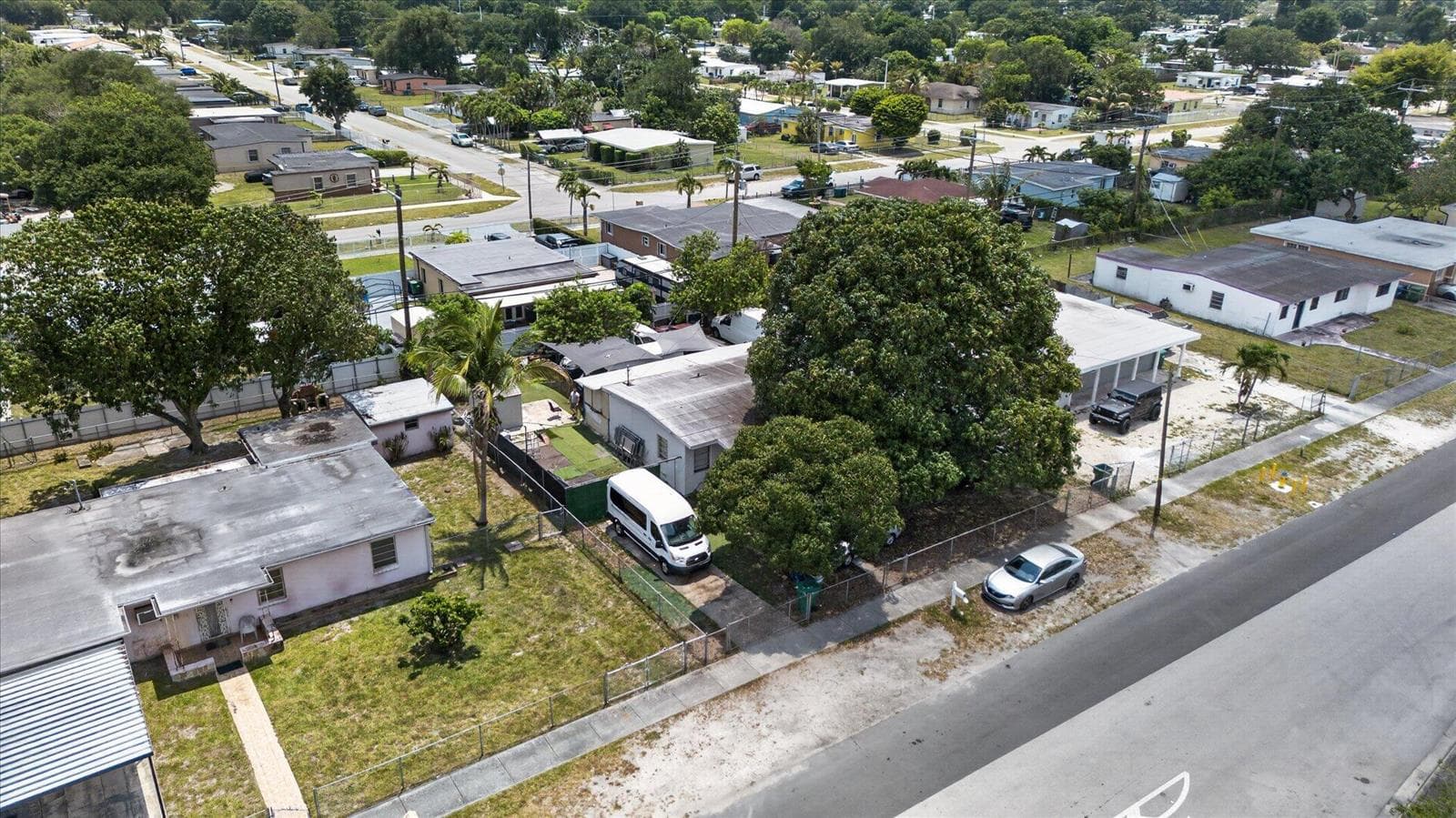 16201 NW 27th Avenue NW # 16201, Opa-Locka FL 33054 — 27