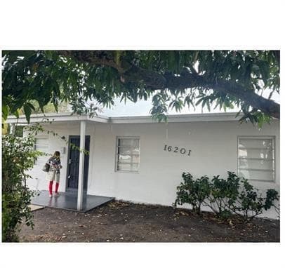 16201 NW 27th Avenue NW # 16201, Opa-Locka FL 33054 — 2