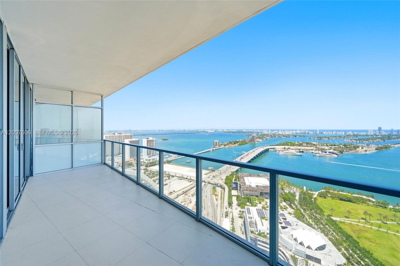 1100 Biscayne Blvd # 4402, Miami FL 33132 — 1