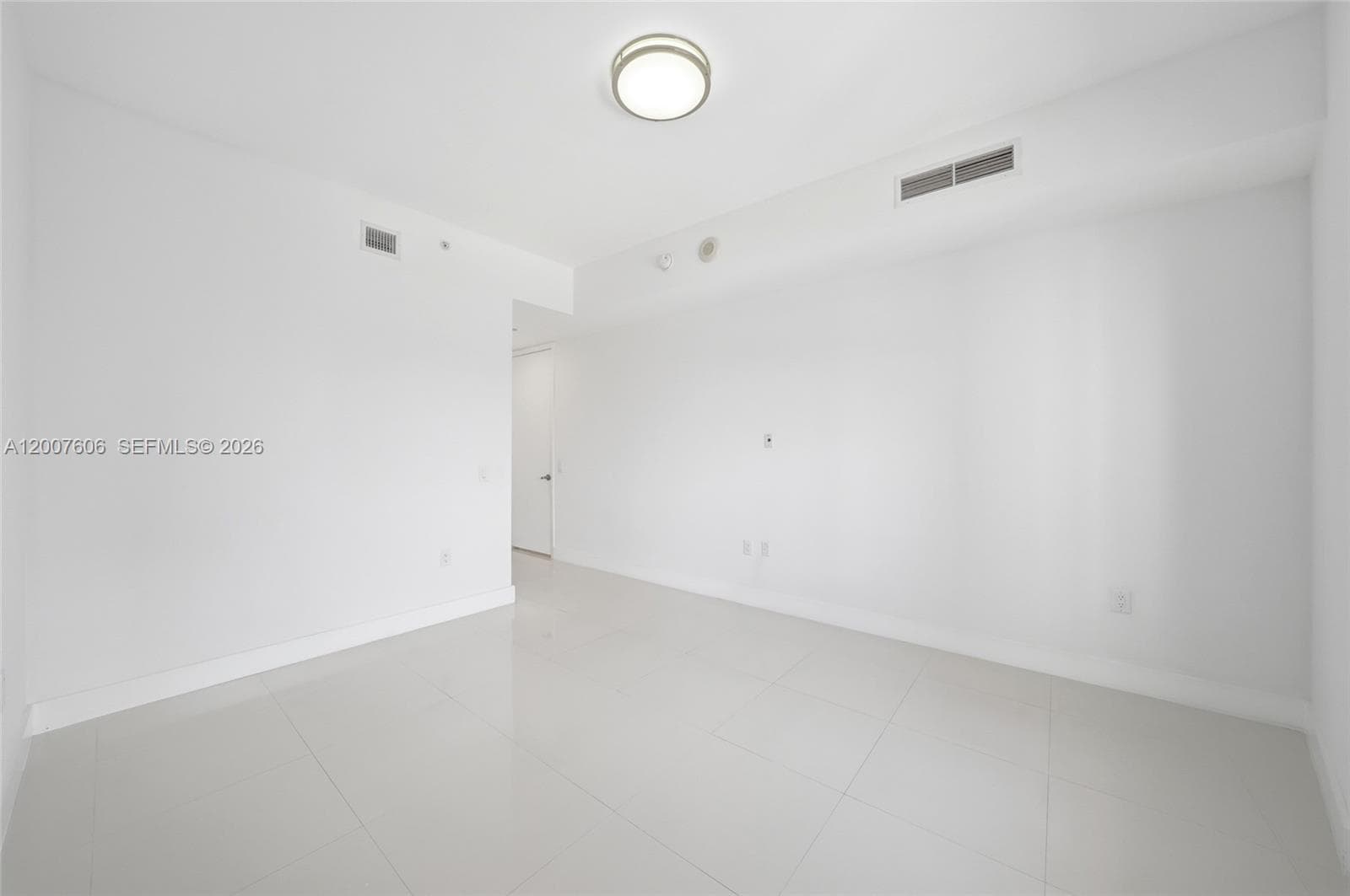 1100 Biscayne Blvd # 4402, Miami FL 33132 — 19