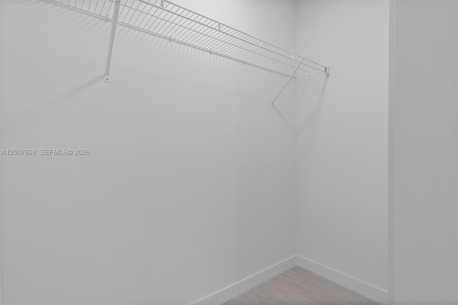 77 SE 5th St. # 1510, Miami FL 33131 — 21