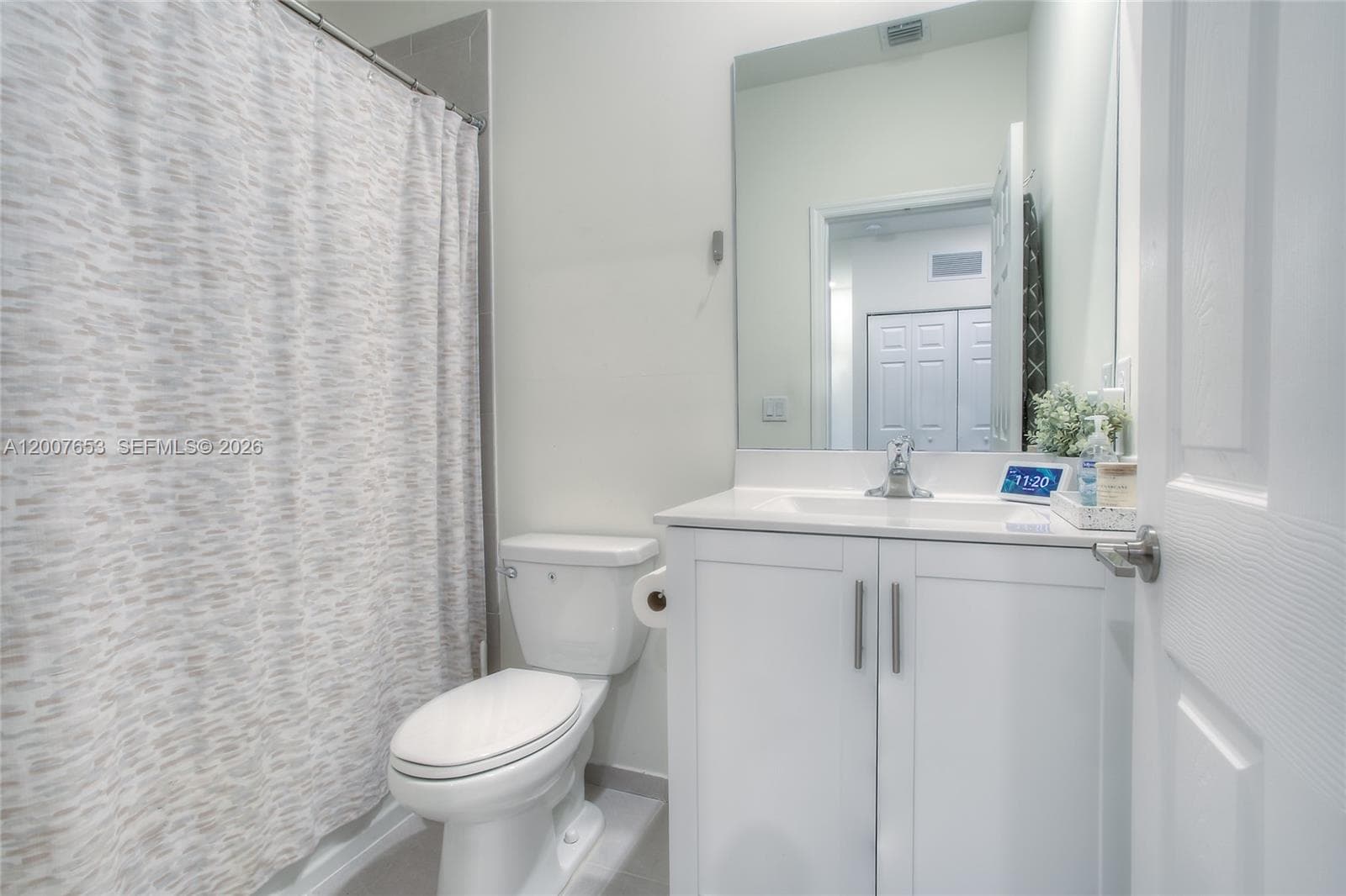 11017 W 33rd Way, Hialeah FL 33018 — 13