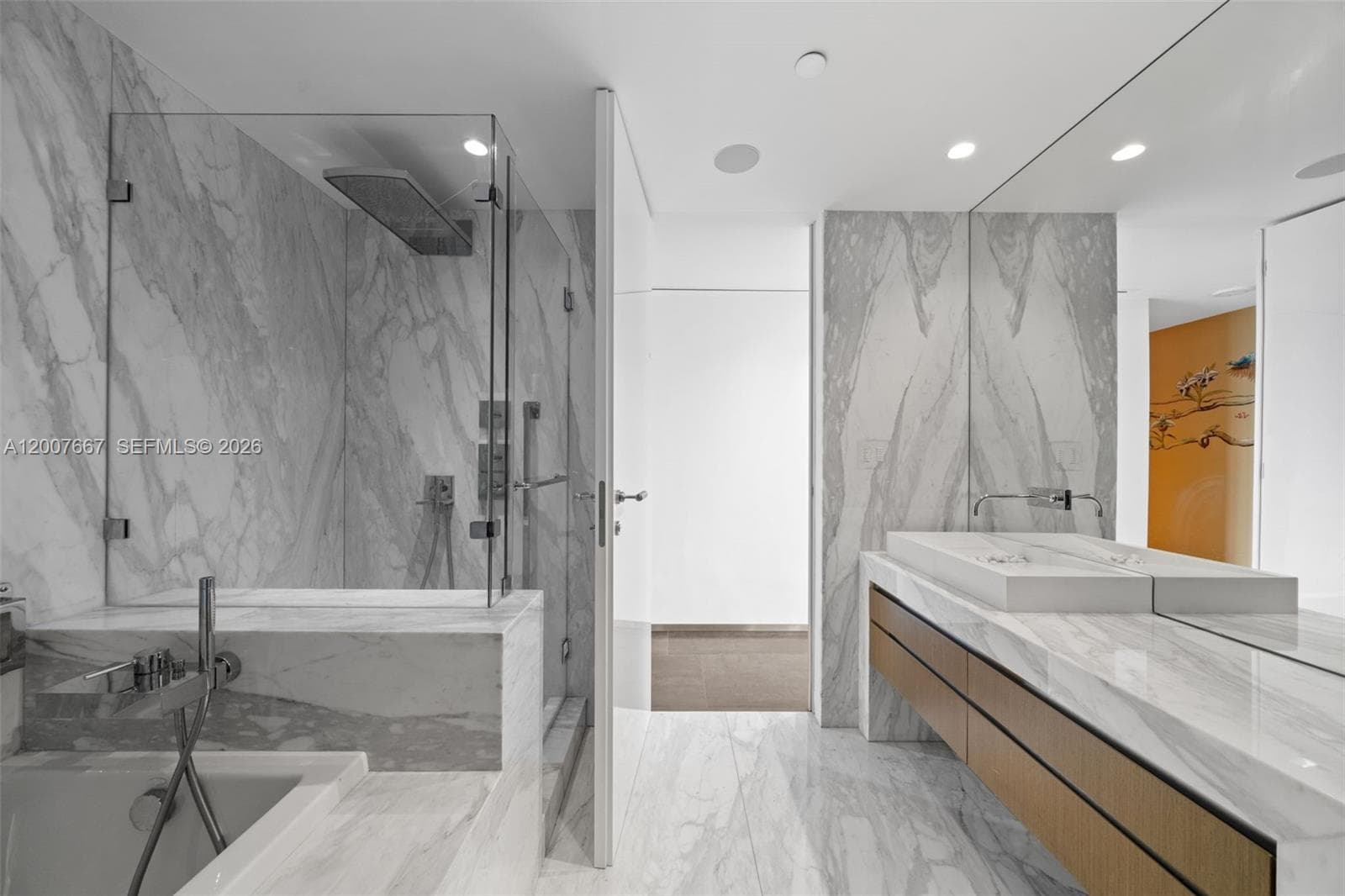 9999 Collins Ave # 6J, Bal Harbour FL 33154 — 34