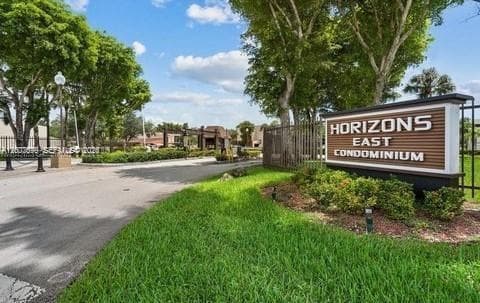 8005 SW 107th Ave # 317, Miami FL 33173 — 20