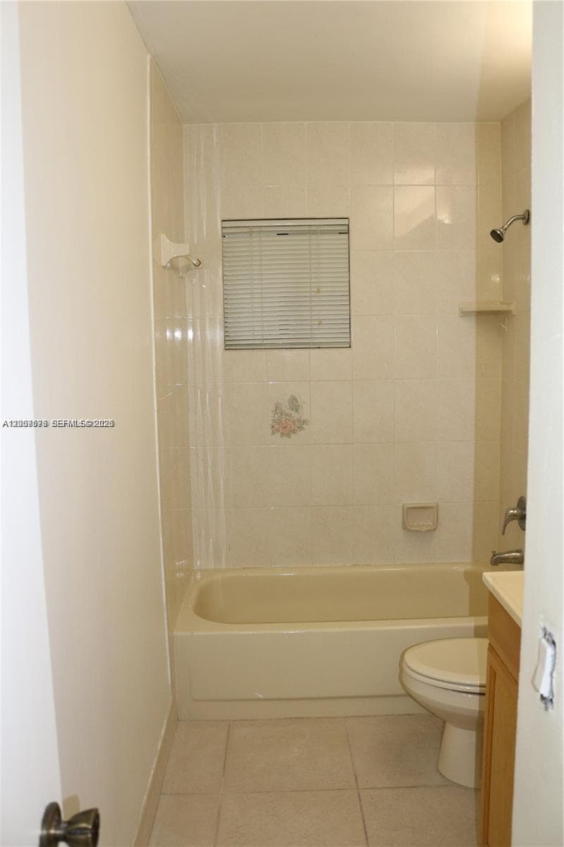 8005 SW 107th Ave # 317, Miami FL 33173 — 11