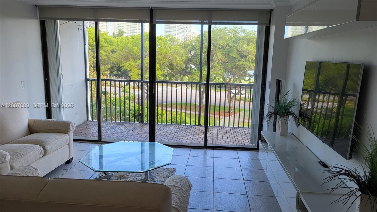 3475 N Country Club Dr # 409, Aventura FL 33180 — 4