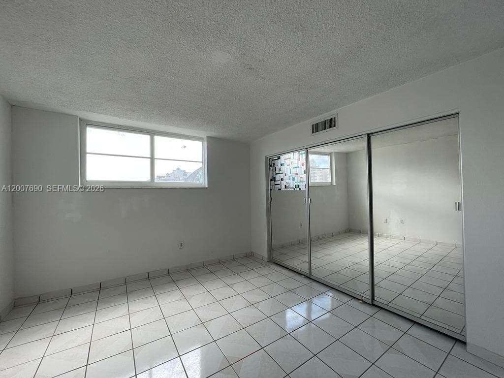 1750 James Ave # 7A, Miami Beach FL 33139 — 7