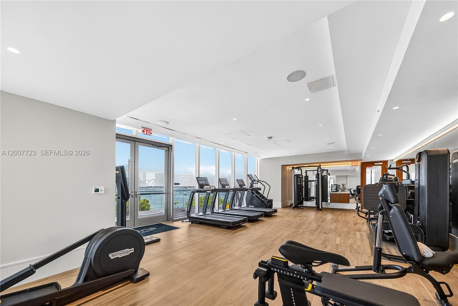 175 25 RD # 3303, Miami FL 33129 — 26