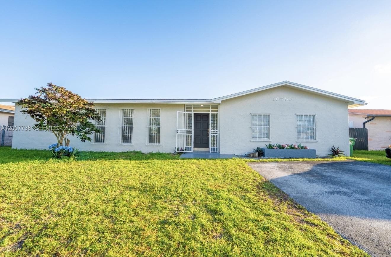10750 SW 173rd St, Miami FL 33157 — 1