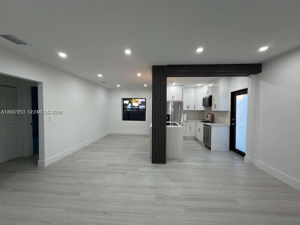 854 NW 76th St, Miami FL 33150 — 21