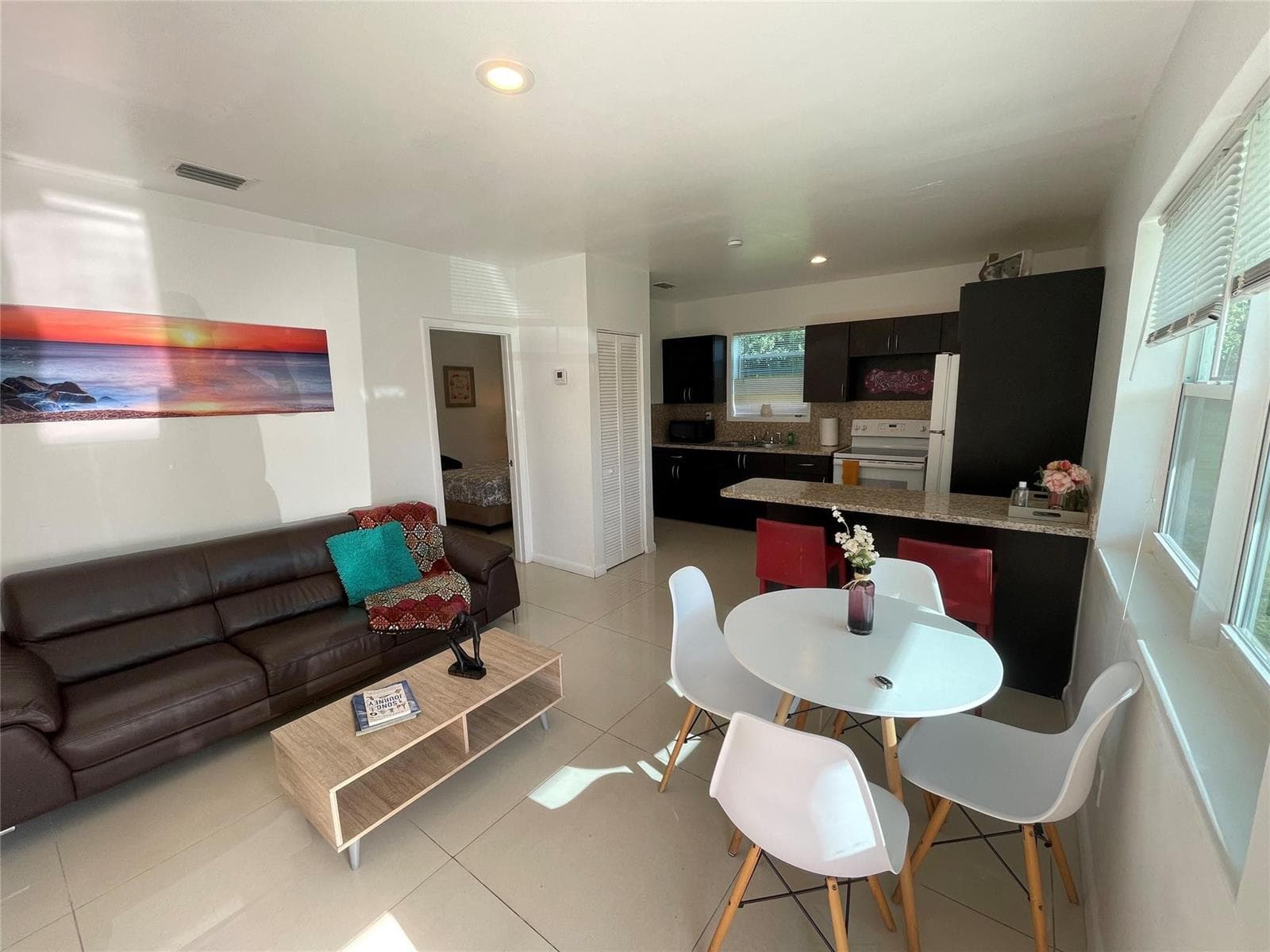 88 NE 154th Street, North Miami Beach FL 33162 — 26