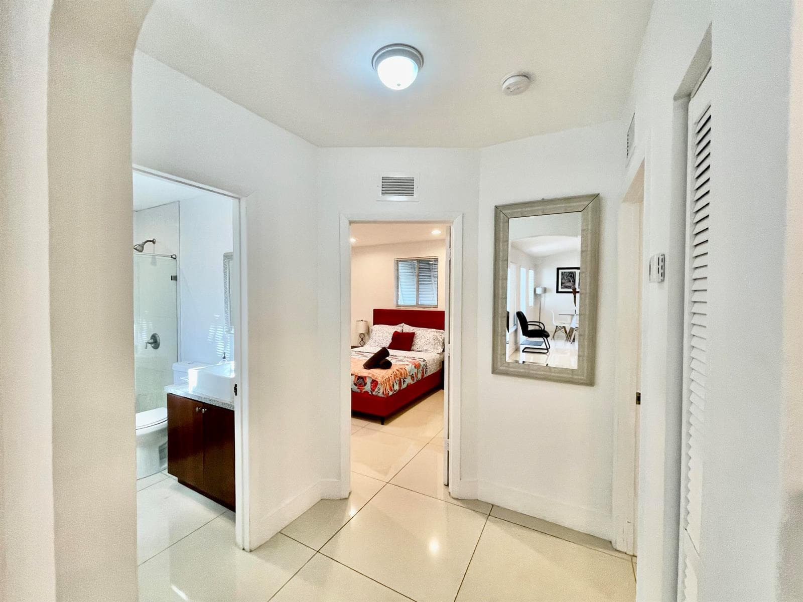 88 NE 154th Street, North Miami Beach FL 33162 — 9