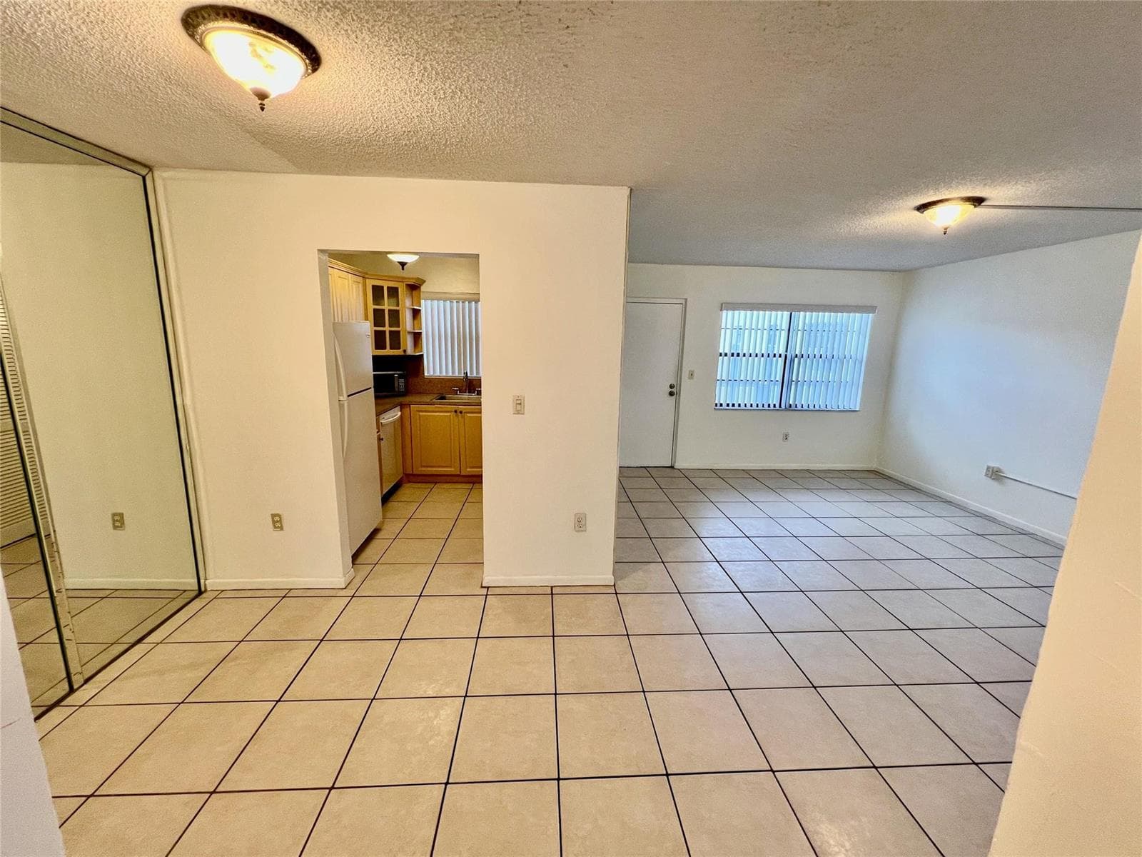 13500 NE 3rd Court # 412, North Miami FL 33161 — 5