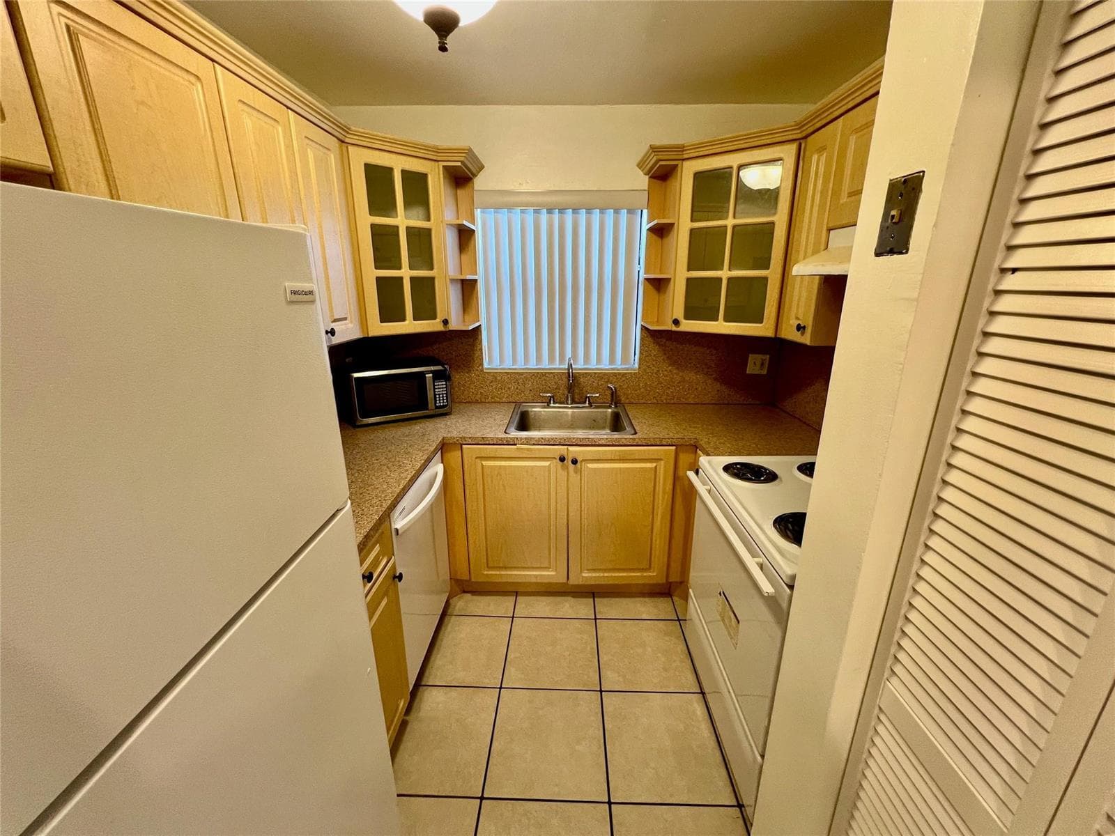 13500 NE 3rd Court # 412, North Miami FL 33161 — 14
