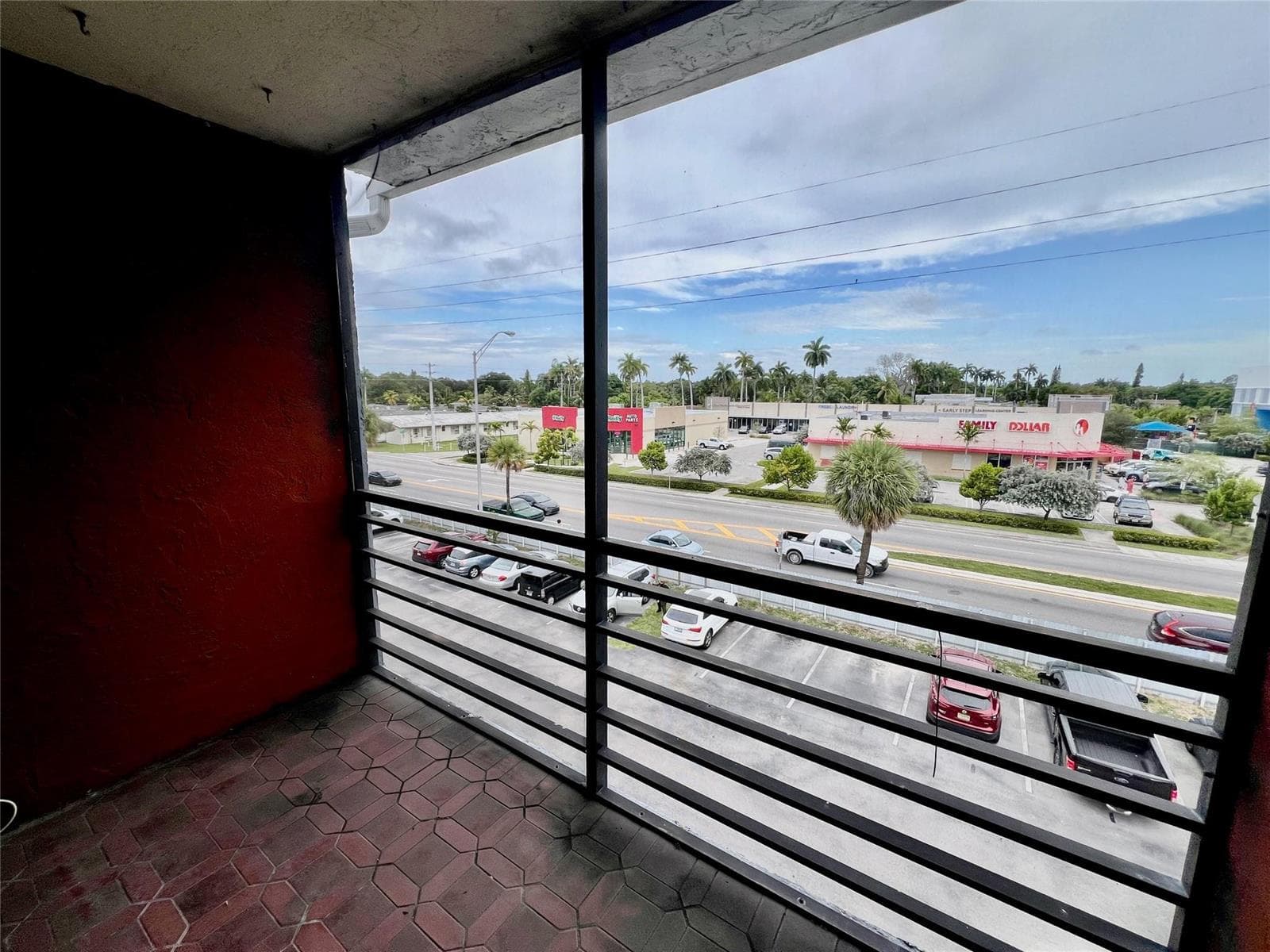13500 NE 3rd Court # 412, North Miami FL 33161 — 15