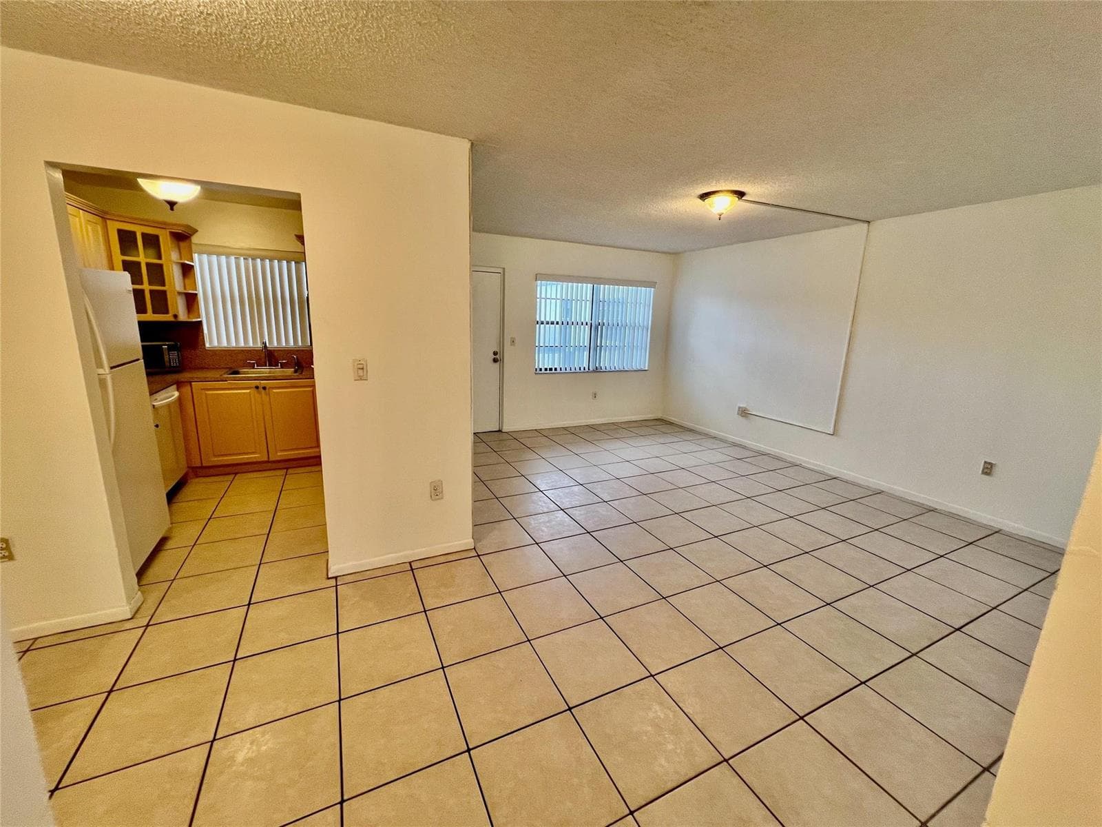13500 NE 3rd Court # 412, North Miami FL 33161 — 11