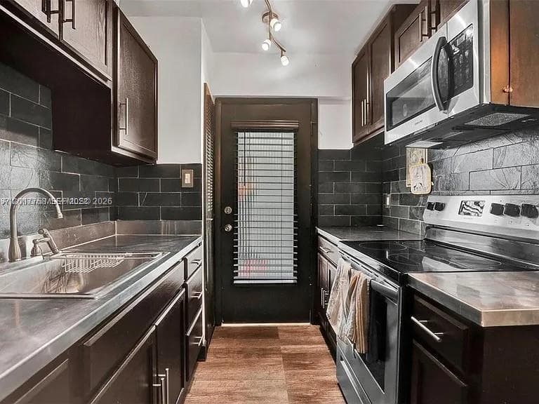 1545 Euclid Ave # 3H, Miami Beach FL 33139 — 8
