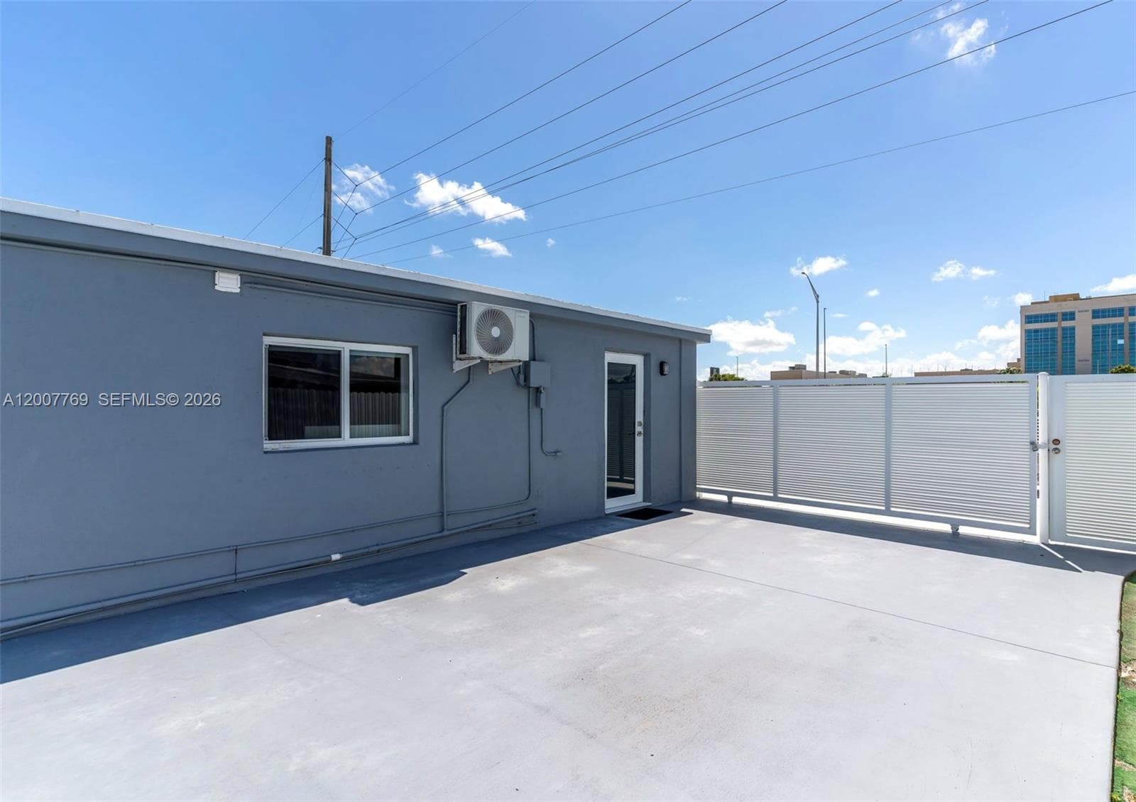 4041 SW 117th Ave, Miami FL 33175 — 24