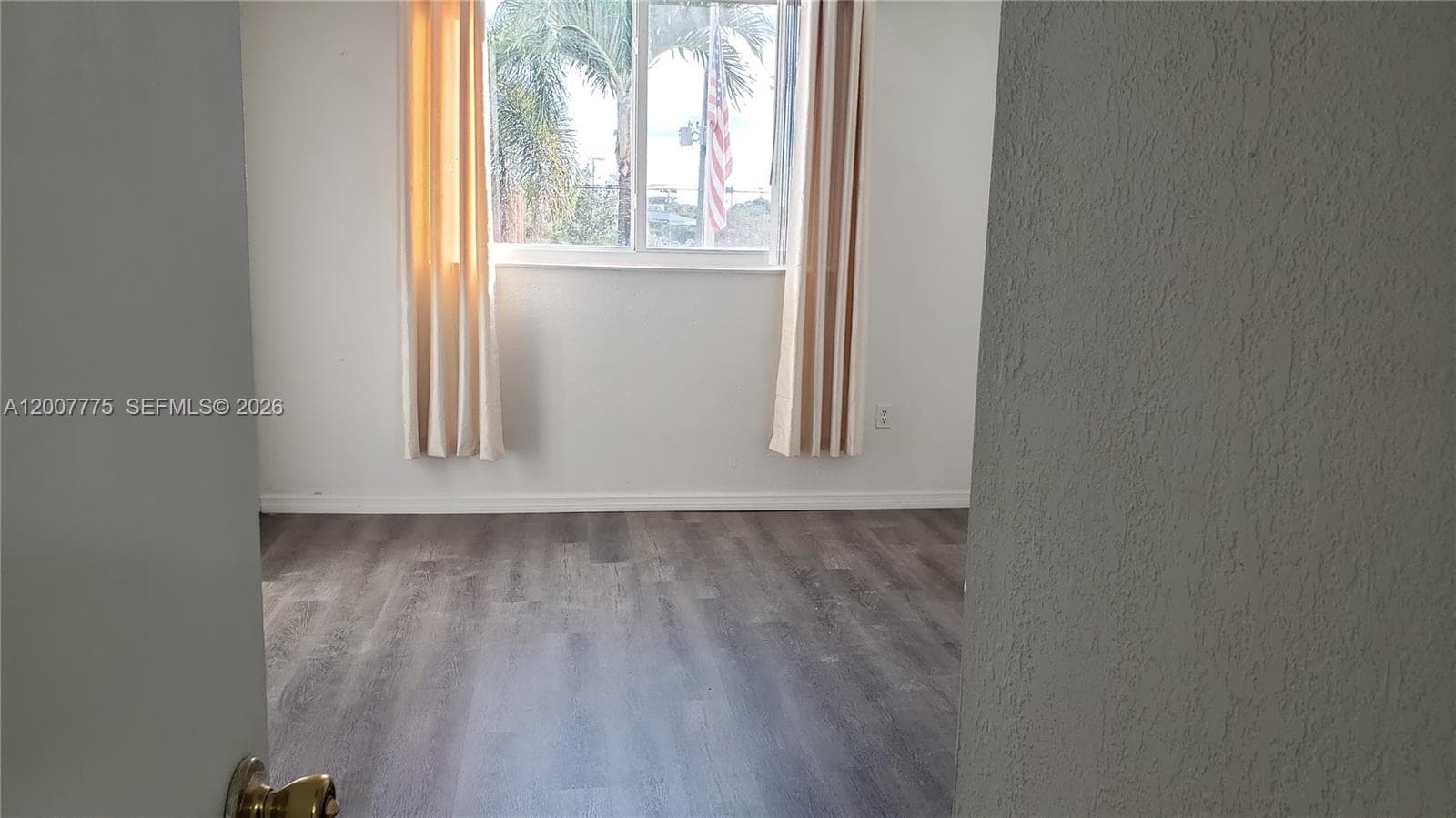 1251 NE 108th St # 215, Miami FL 33161 — 2