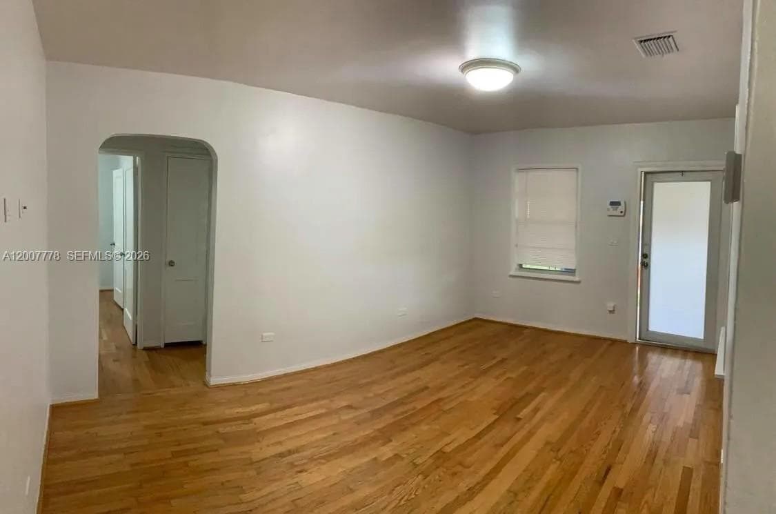 4289 NW 5th St, Miami FL 33126 — 16