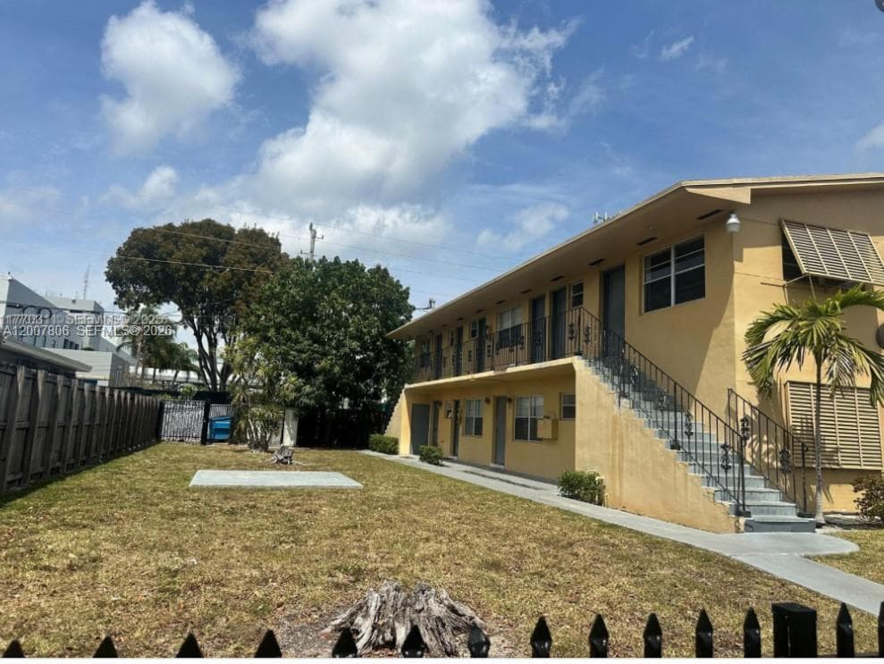 1931 NE 168th St # 3, North Miami Beach FL 33162 — 9