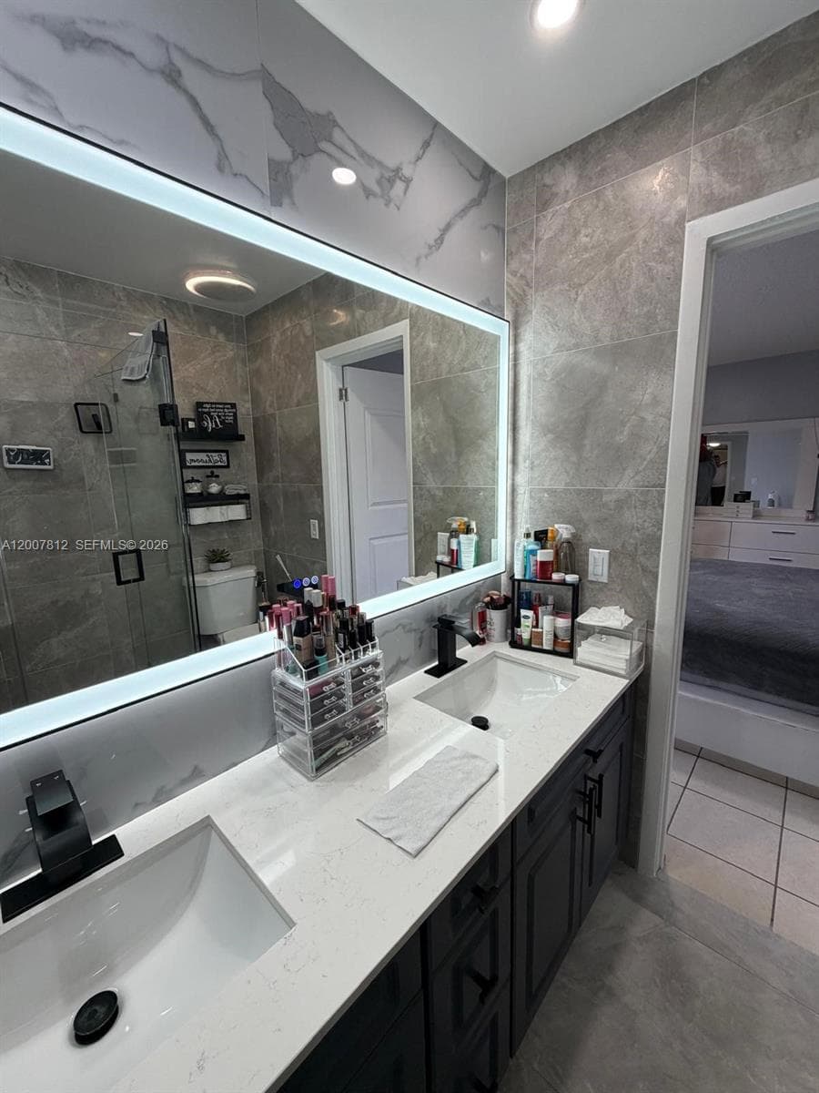 6580 W 24th Ct # 14, Hialeah FL 33016 — 25