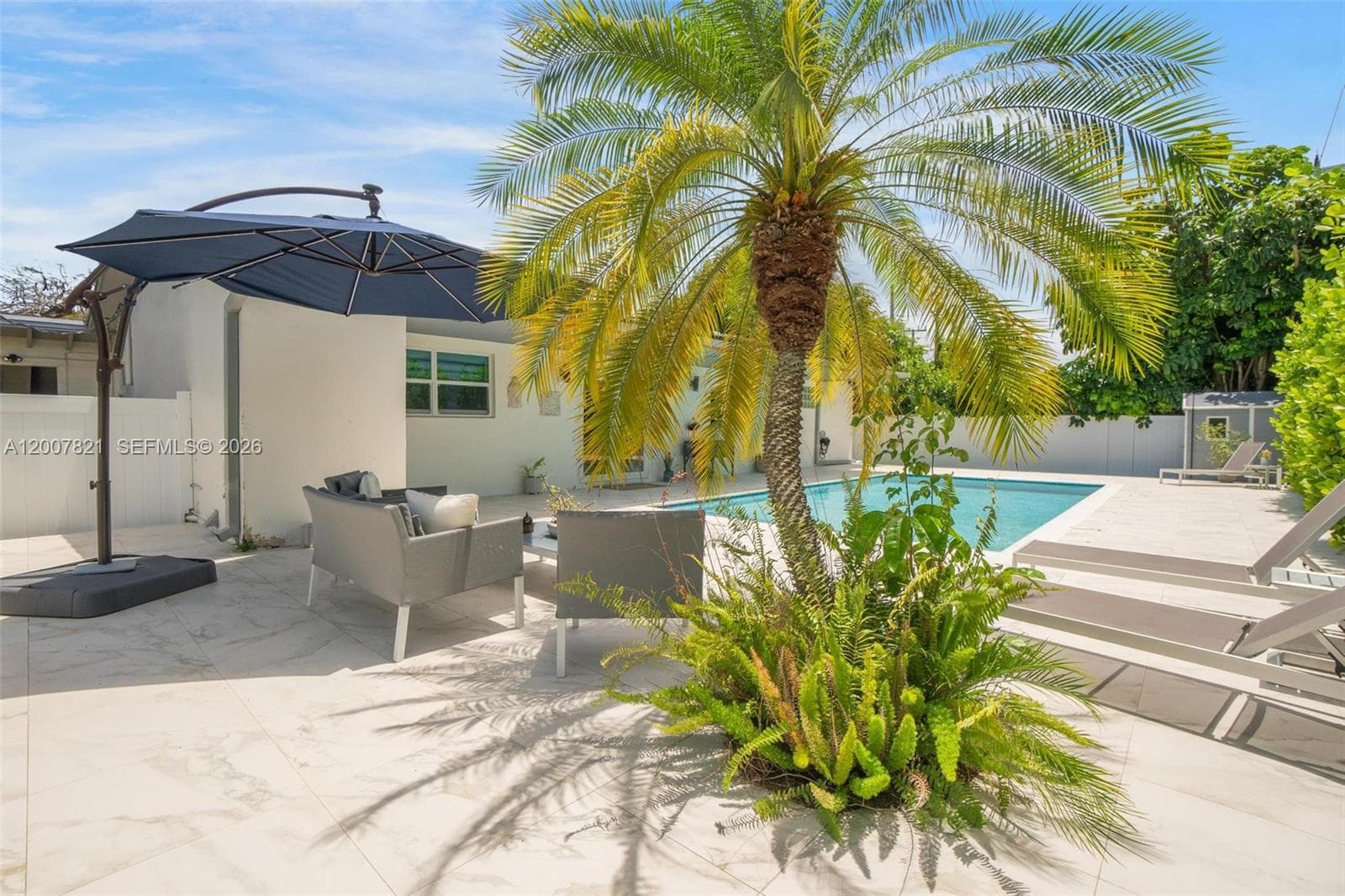 Engelwood Ests, Palmetto Bay, FL — 30