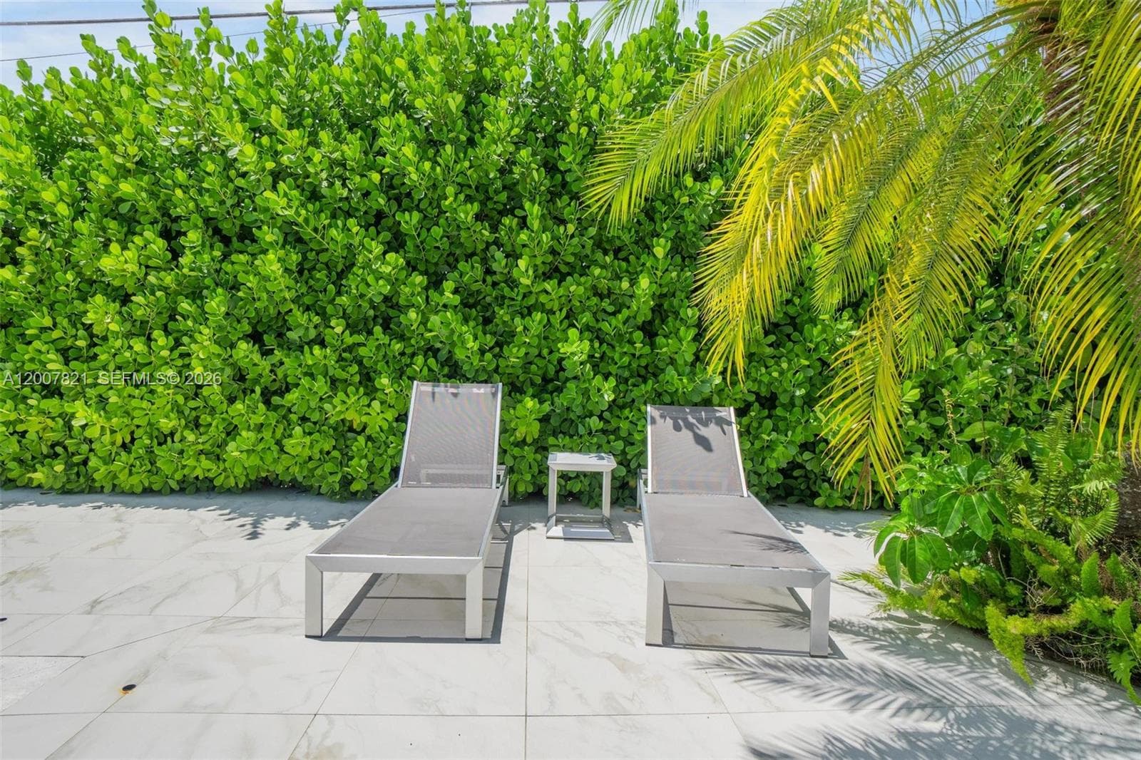 Engelwood Ests, Palmetto Bay, FL — 31