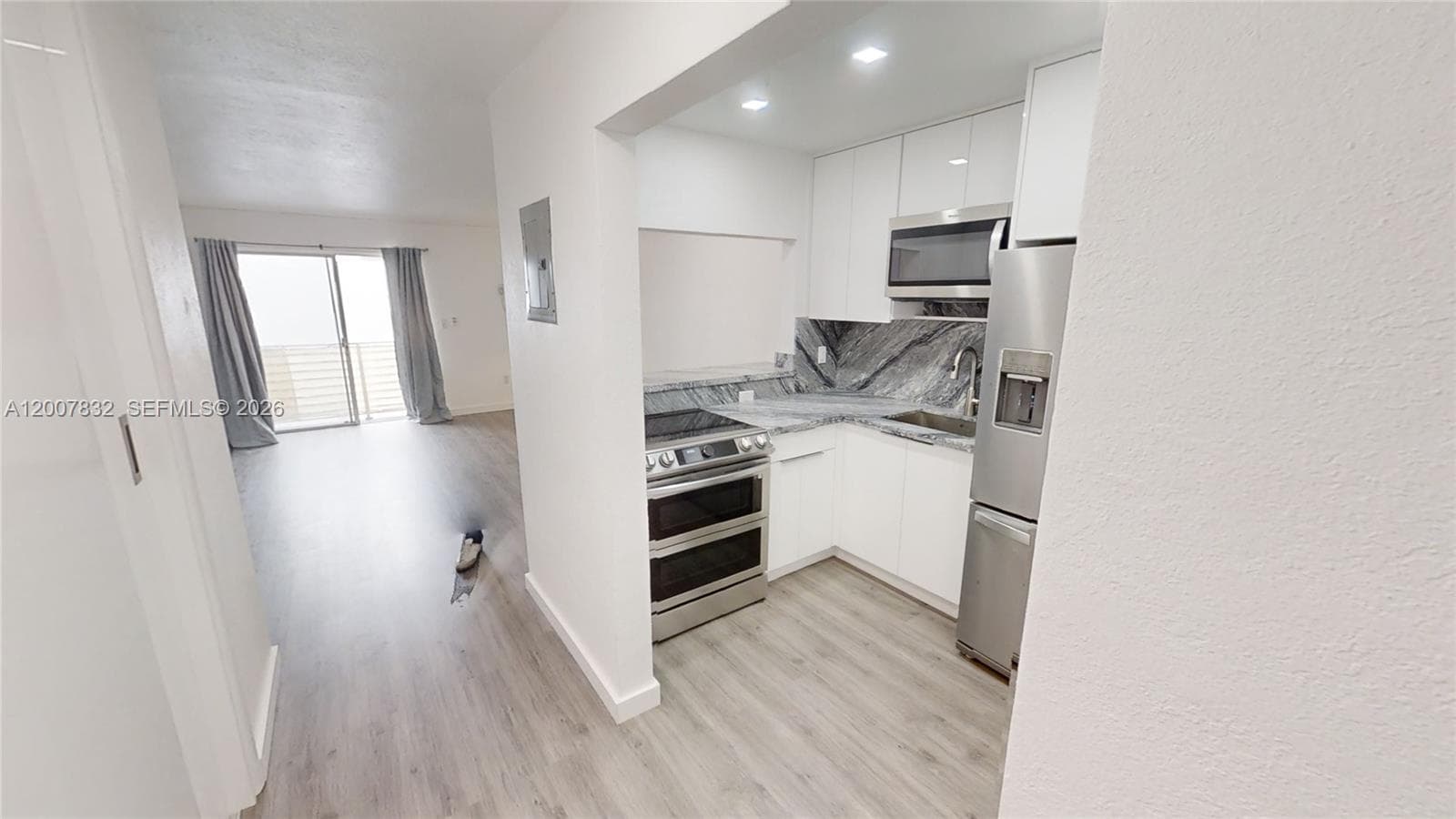 1441 Lincoln Rd # 309, Miami Beach FL 33139 — 3