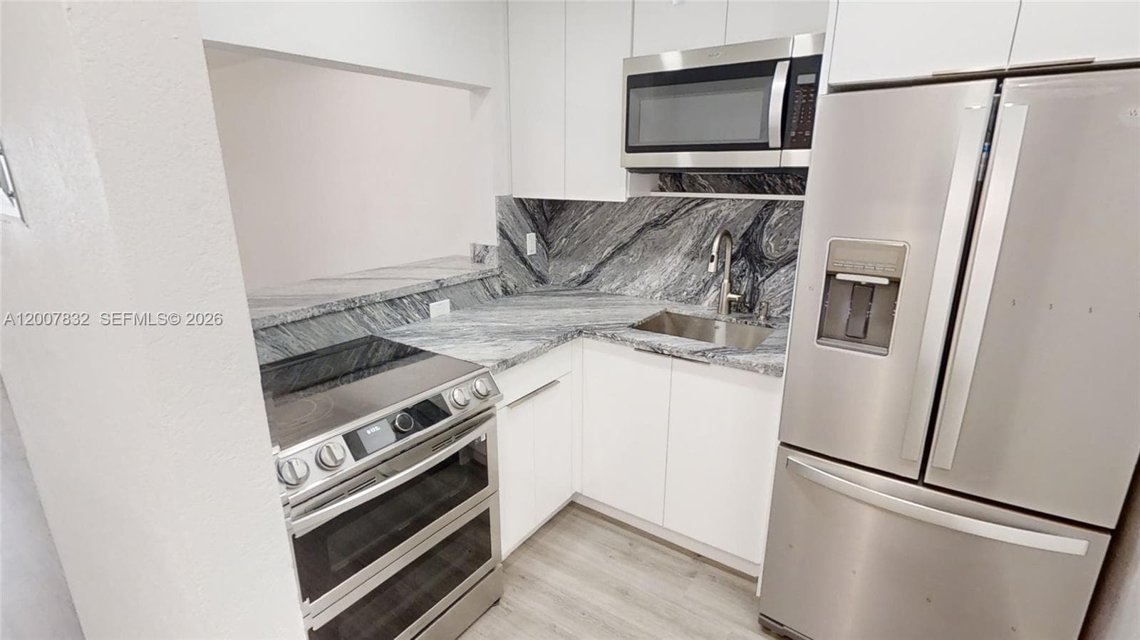 1441 Lincoln Rd # 309, Miami Beach FL 33139 — 4