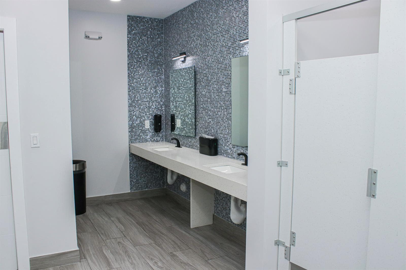17011 N Bay Road # 104, Sunny Isles Beach FL 33160 — 27