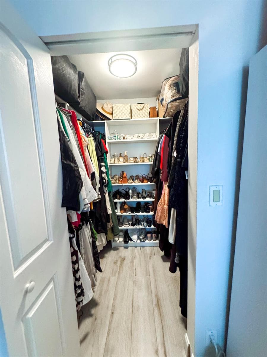 17011 N Bay Road # 104, Sunny Isles Beach FL 33160 — 17