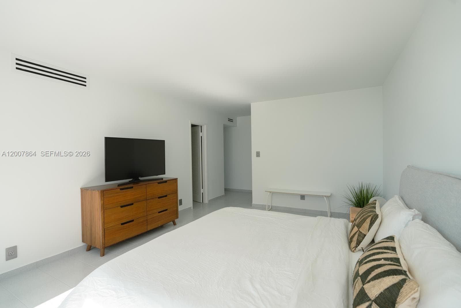 9225 Collins Ave # 812, Surfside FL 33154 — 5