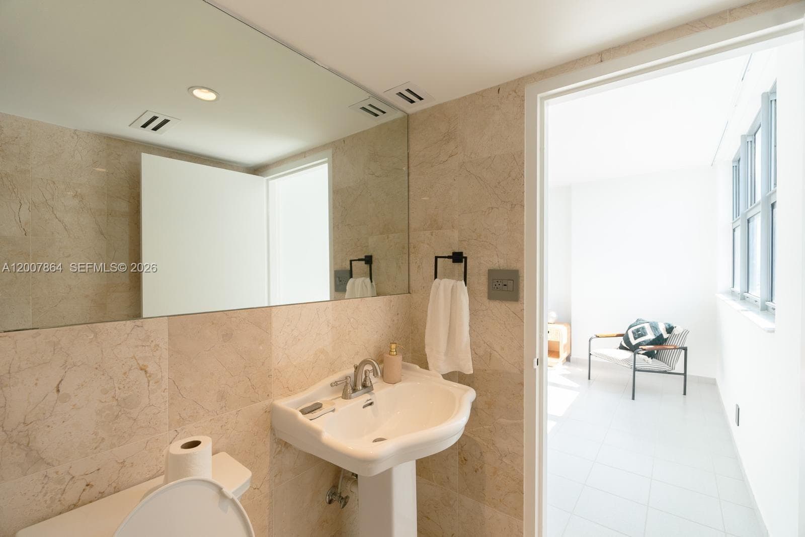 9225 Collins Ave # 812, Surfside FL 33154 — 9