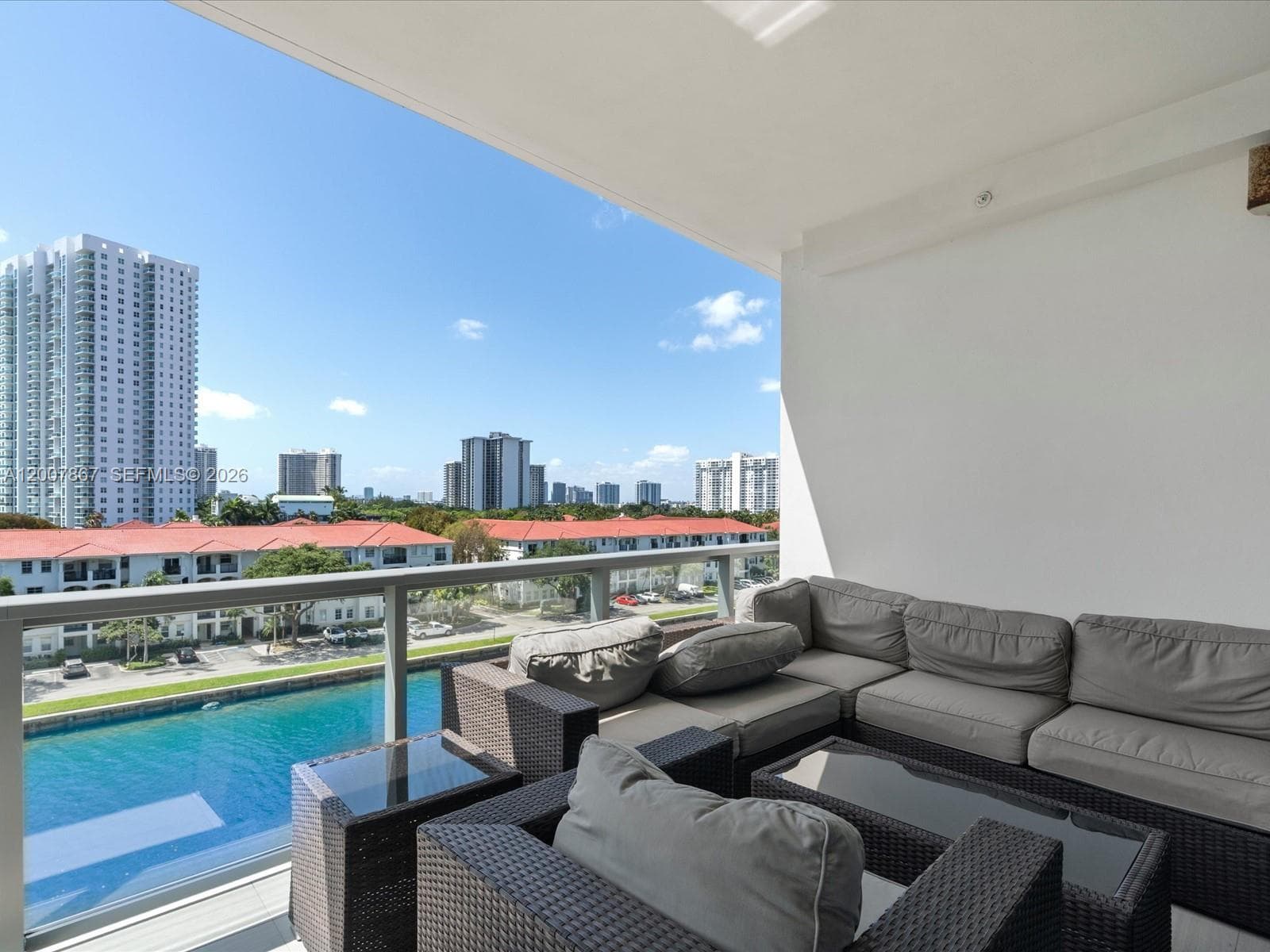 3250 NE 188th St # 505, Aventura FL 33180 — 42