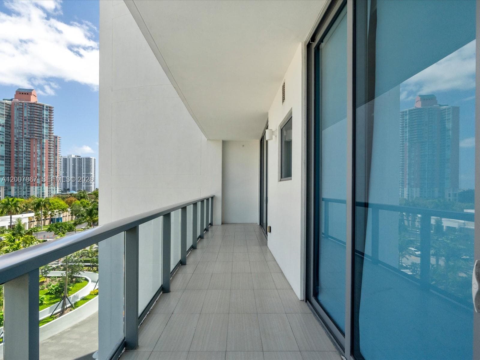 3250 NE 188th St # 505, Aventura FL 33180 — 48