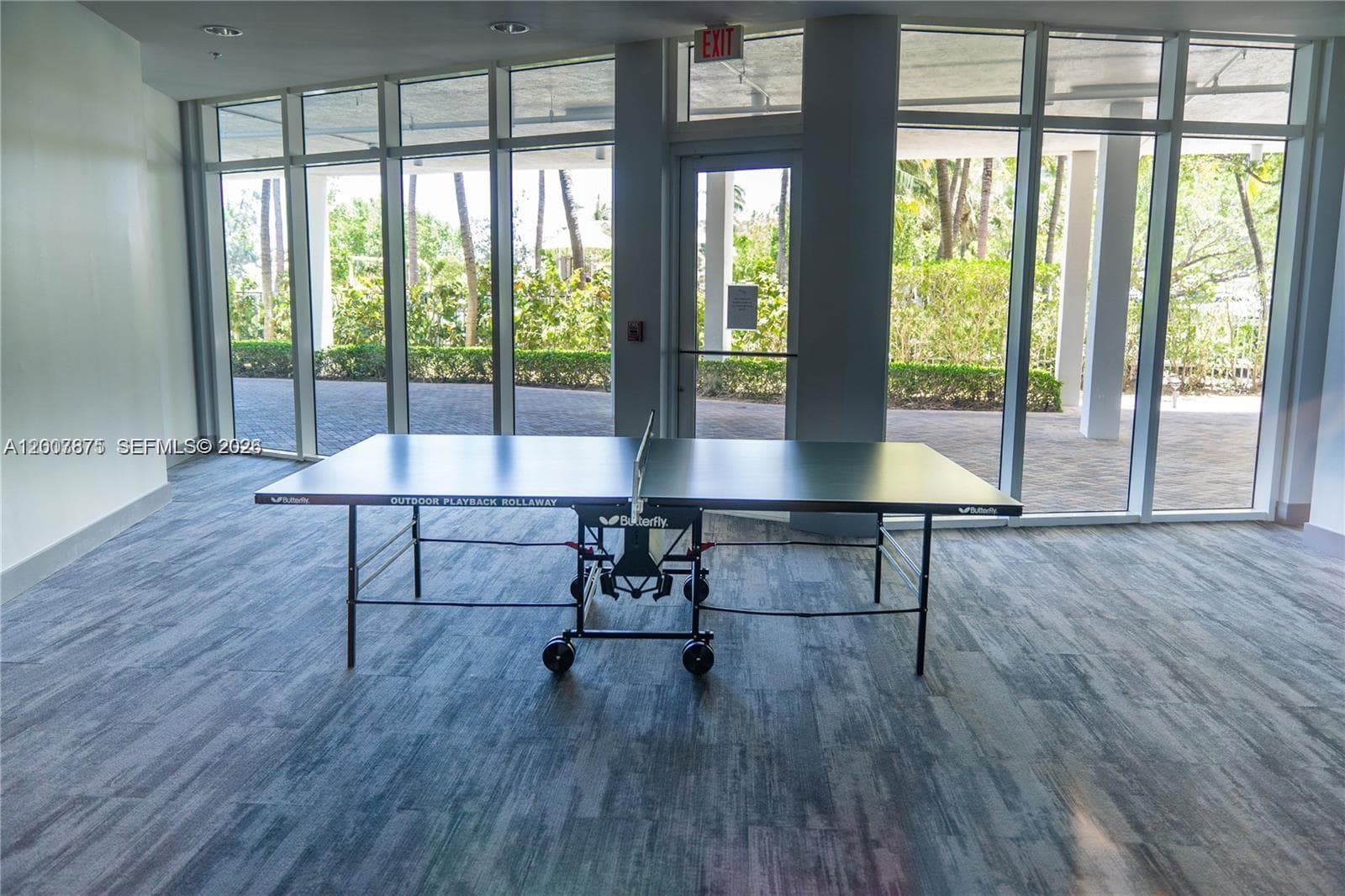 6515 Collins Ave # 1609, Miami Beach FL 33141 — 32
