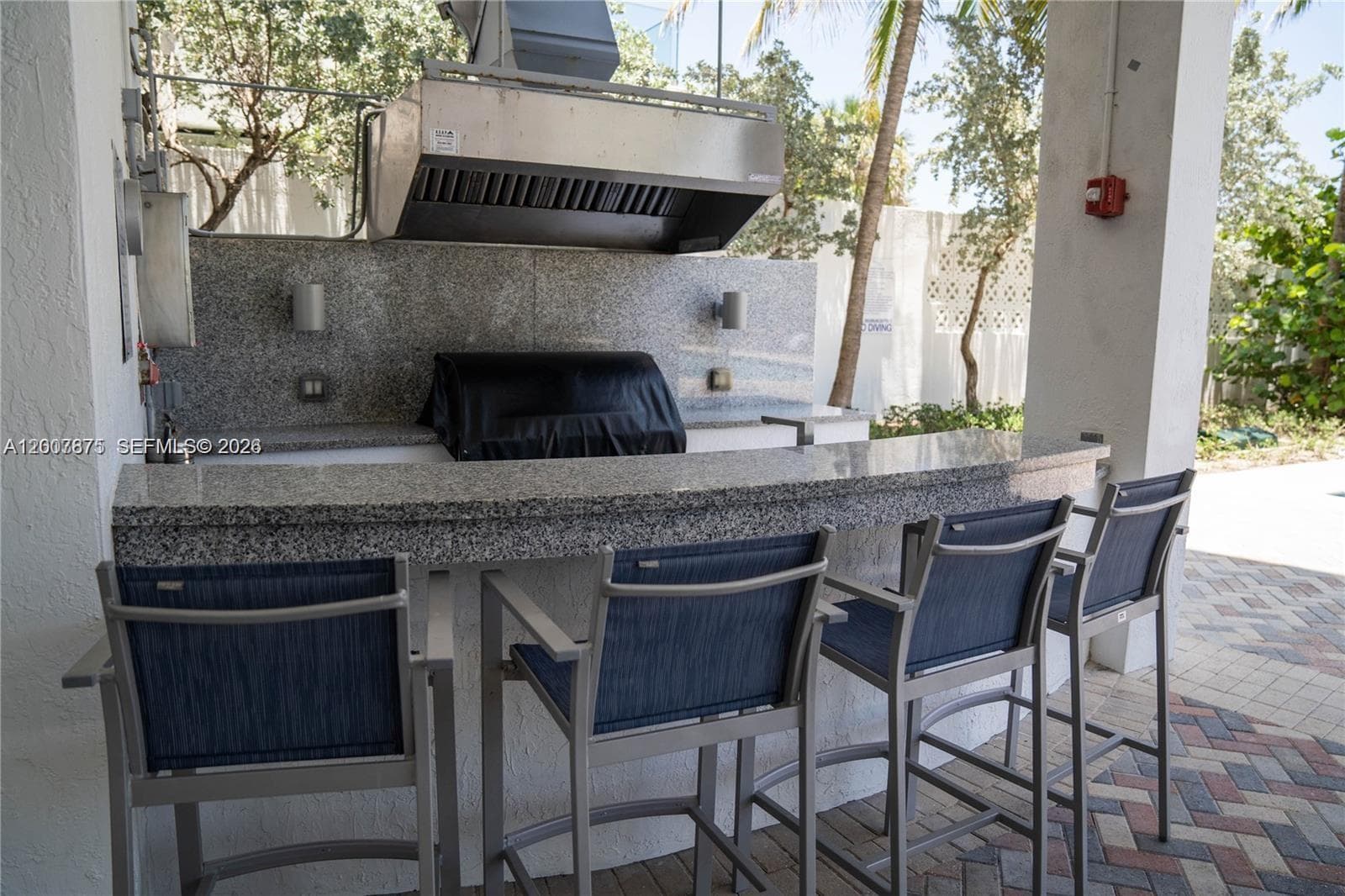 6515 Collins Ave # 1609, Miami Beach FL 33141 — 34